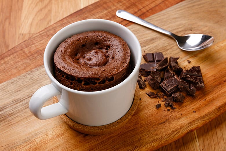 Da clic en la imagen y ve a un video donde se explica mejor como hacer un MUG CAKE de CHOCOLATE 